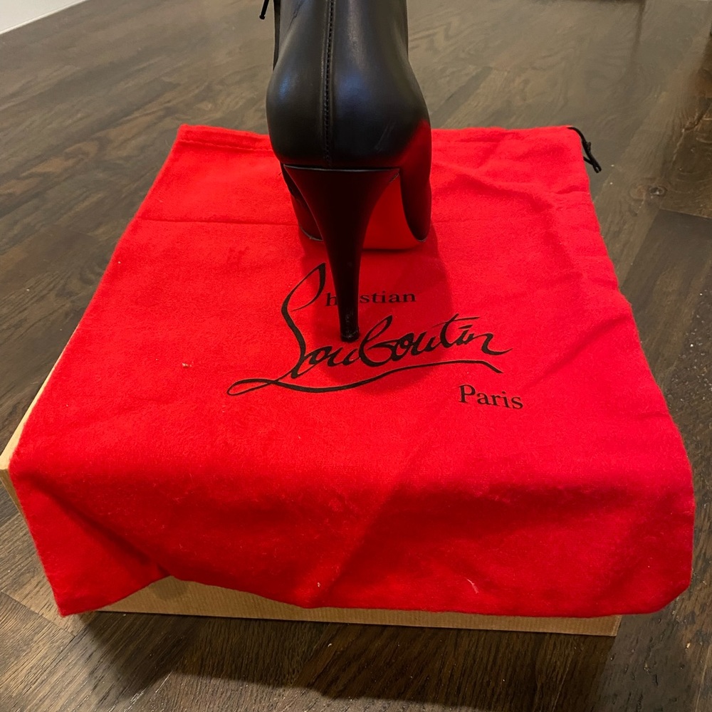 Christian Louboutin Belle100 black bootie size 38 - Picture 6 of 9
